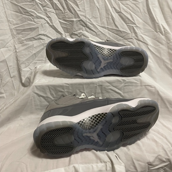 Air Jordan retro 11 Cool Grey 2021 size 13 - Picture 5 of 7